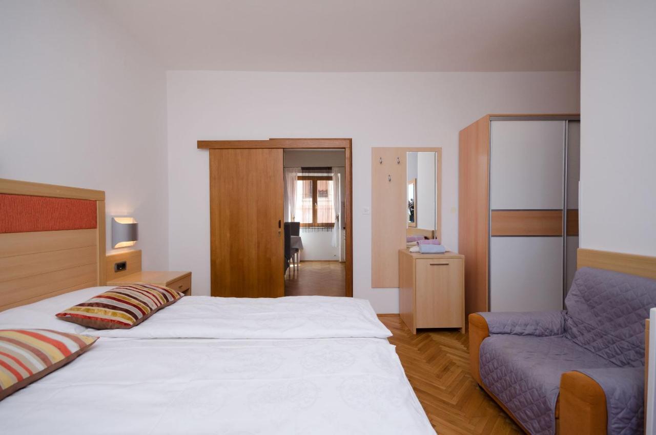 Apartments Mirjana B Lopar Exterior foto